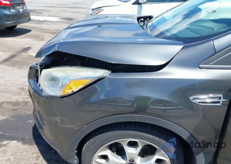 2016 Ford Escape Titanium from USA, damaged, VIN 1FMCU0JX7GUC85646